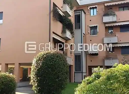 Appartamento in vendita a Seregno