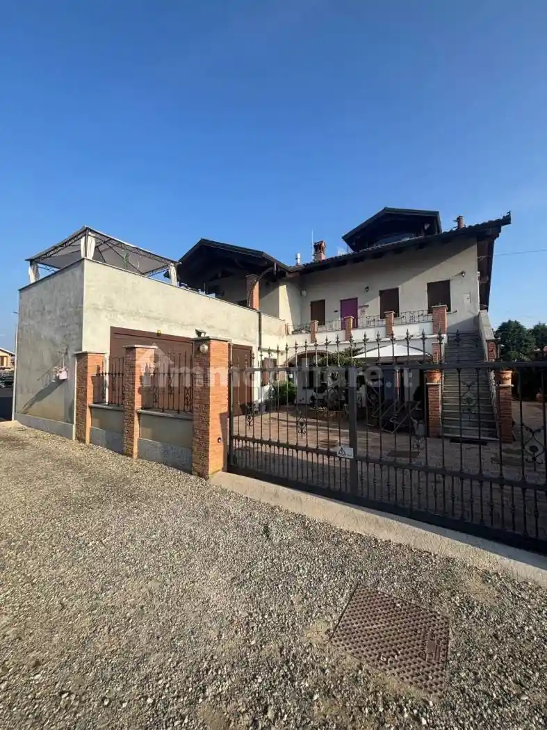 Villa in vendita a Torrazza Piemonte