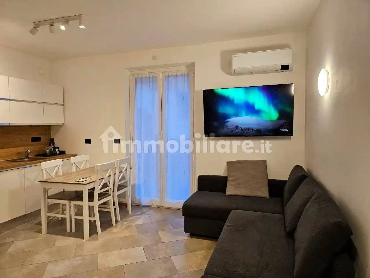 Appartamento in affitto a Albisola Superiore