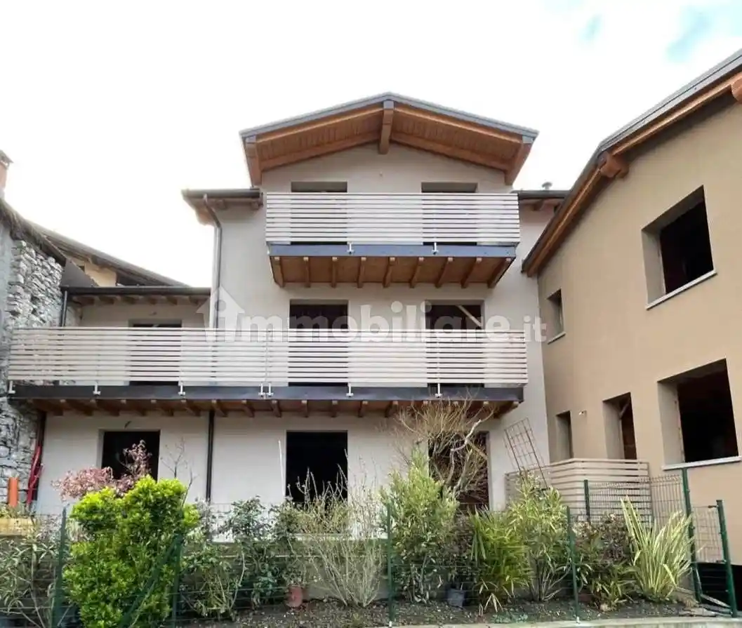 Villa in vendita a Casazza