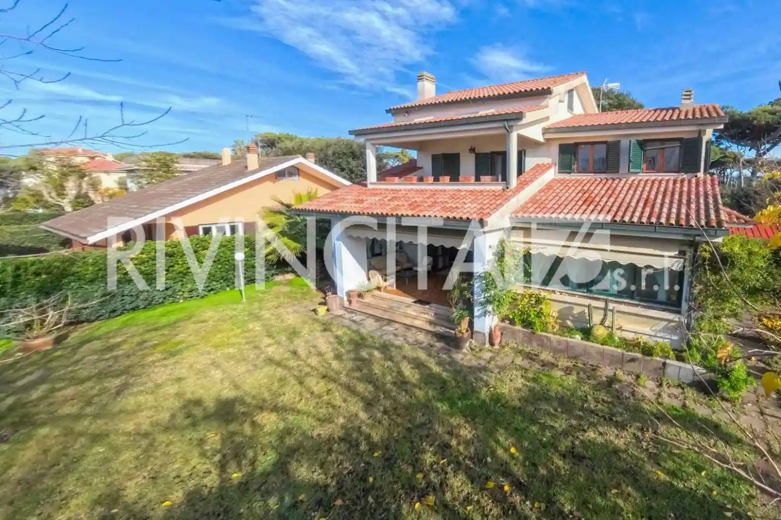 Villa in vendita a Fiumicino