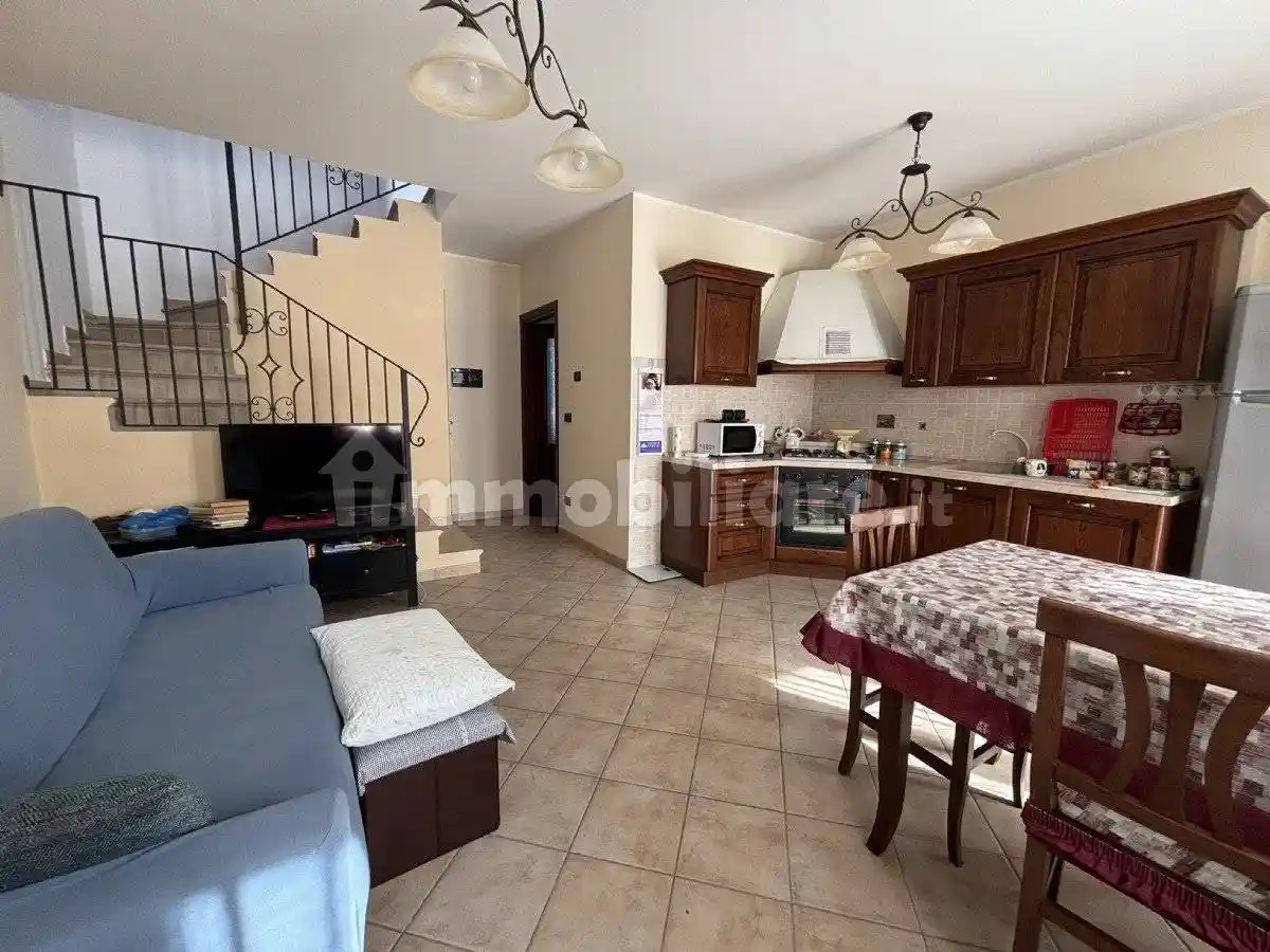 Casa indipendente in vendita a Vische