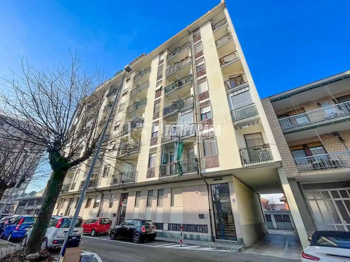 Appartamento in vendita a La Loggia