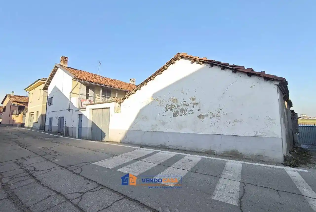 Rustico - Casale in vendita a Carmagnola