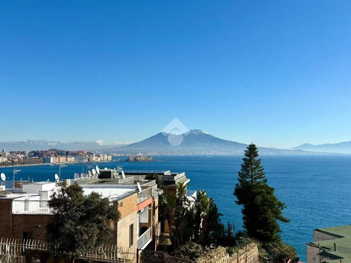 Appartamento in affitto a Napoli