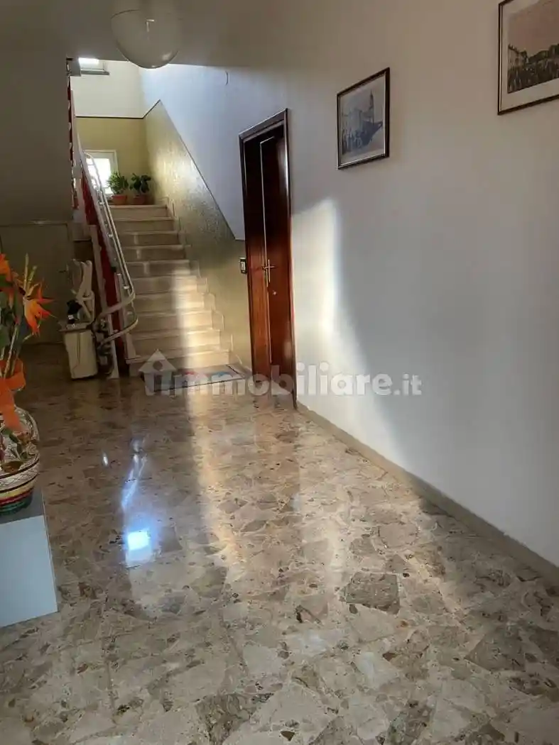 Villa in vendita a Bagnolo in Piano