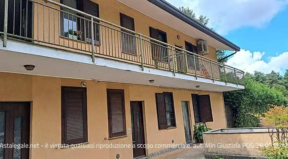 Appartamento in vendita a Venegono Superiore