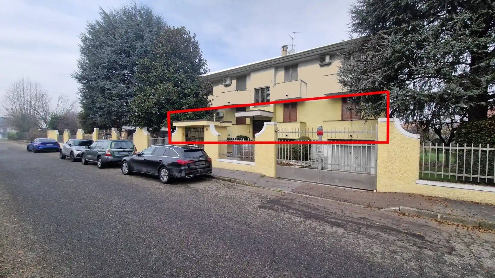 Villa in vendita a Vernate