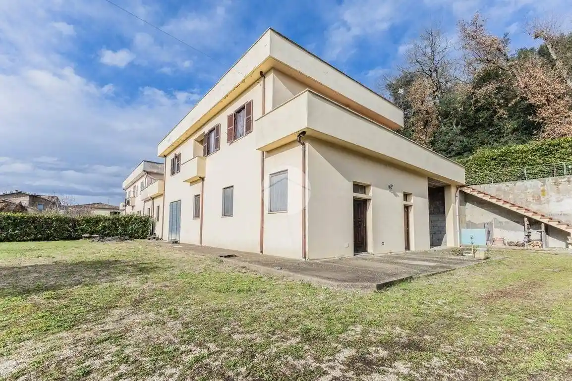 Villa in vendita a Gallese