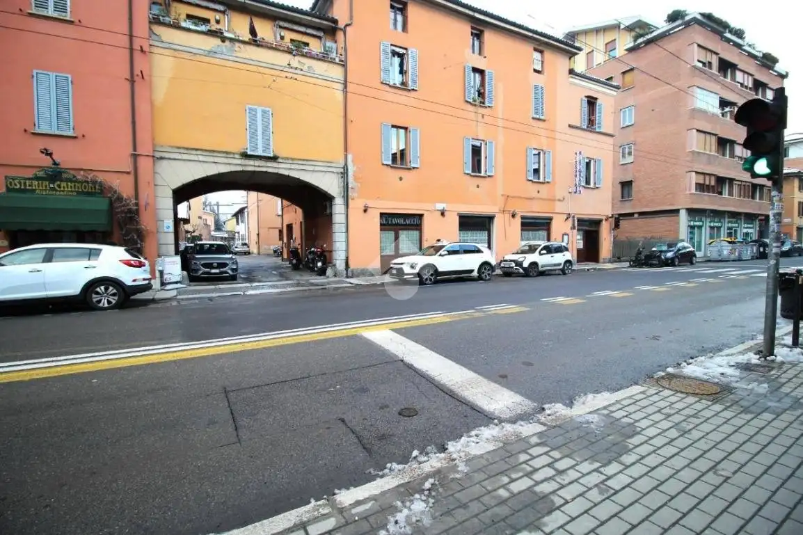 Appartamento in vendita a Bologna