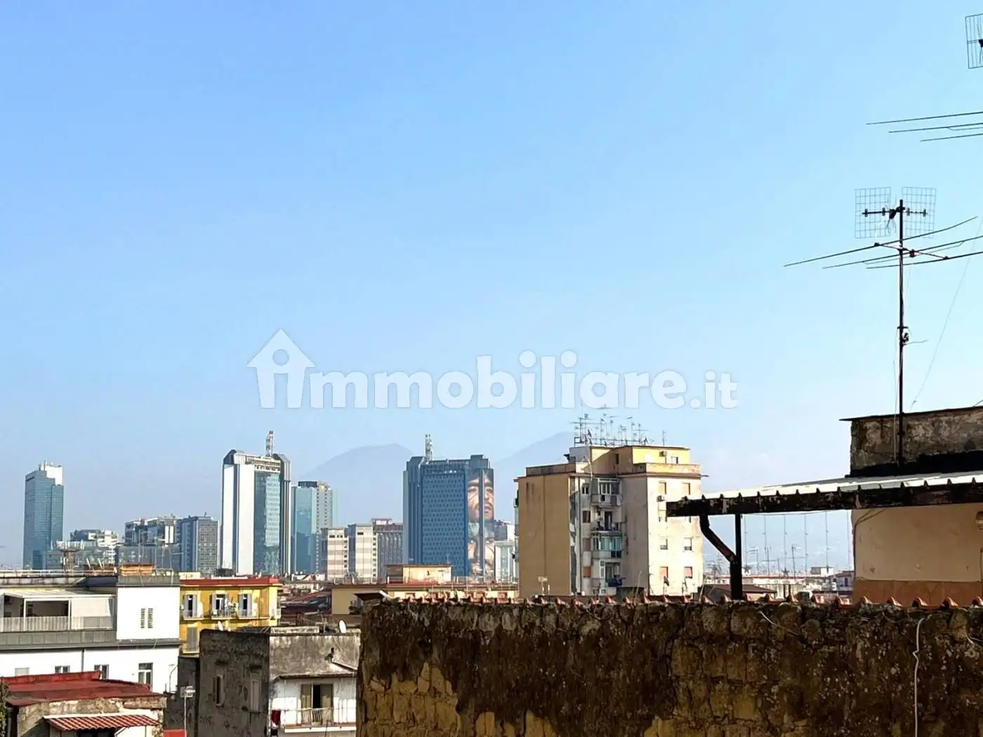 Appartamento in vendita a Napoli