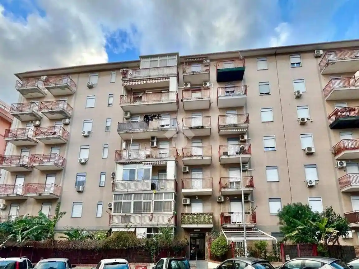 Appartamento in vendita a Palermo