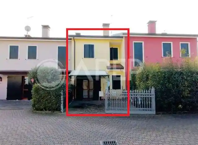 Villetta a schiera in vendita a Tribano