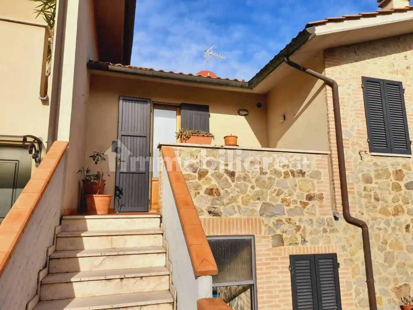 Appartamento in vendita a Casole d'Elsa