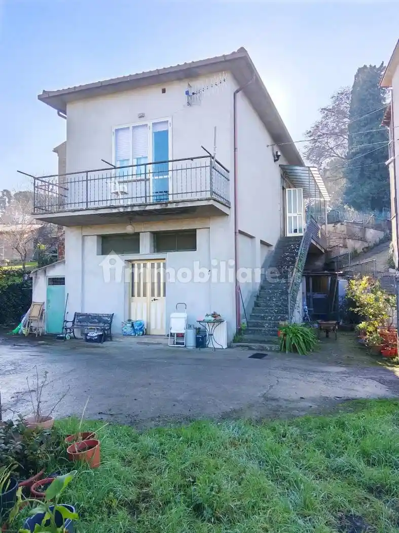 Casa indipendente in vendita a Vetralla