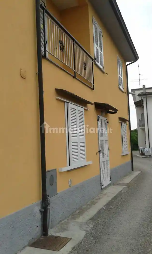 Casa indipendente in vendita a Barbianello