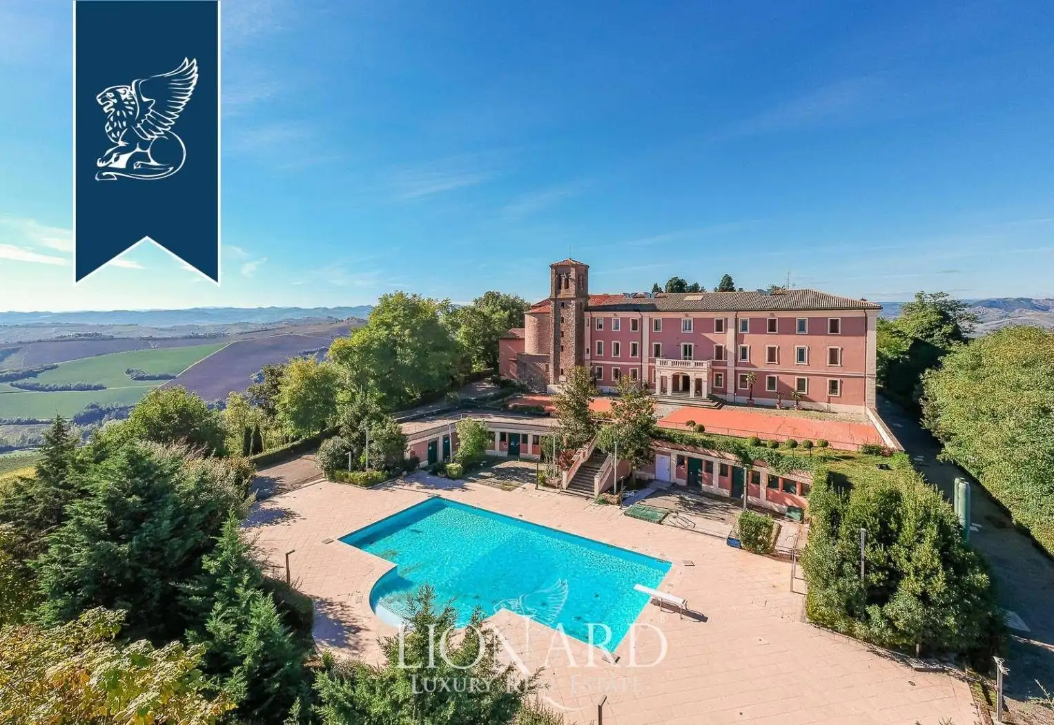 Palazzo - Edificio in vendita a Imola