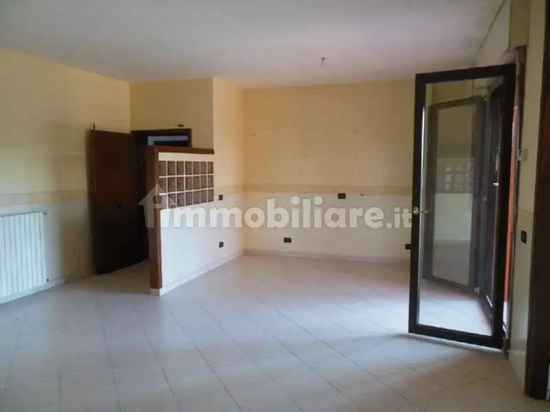 Appartamento in vendita a Cento
