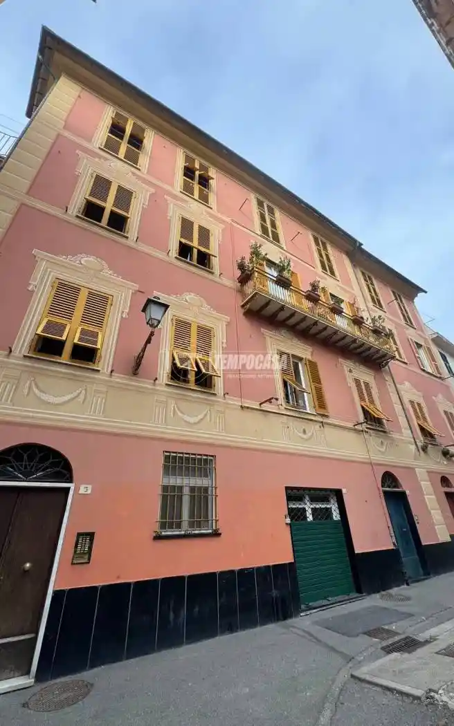 Appartamento in vendita a Genova