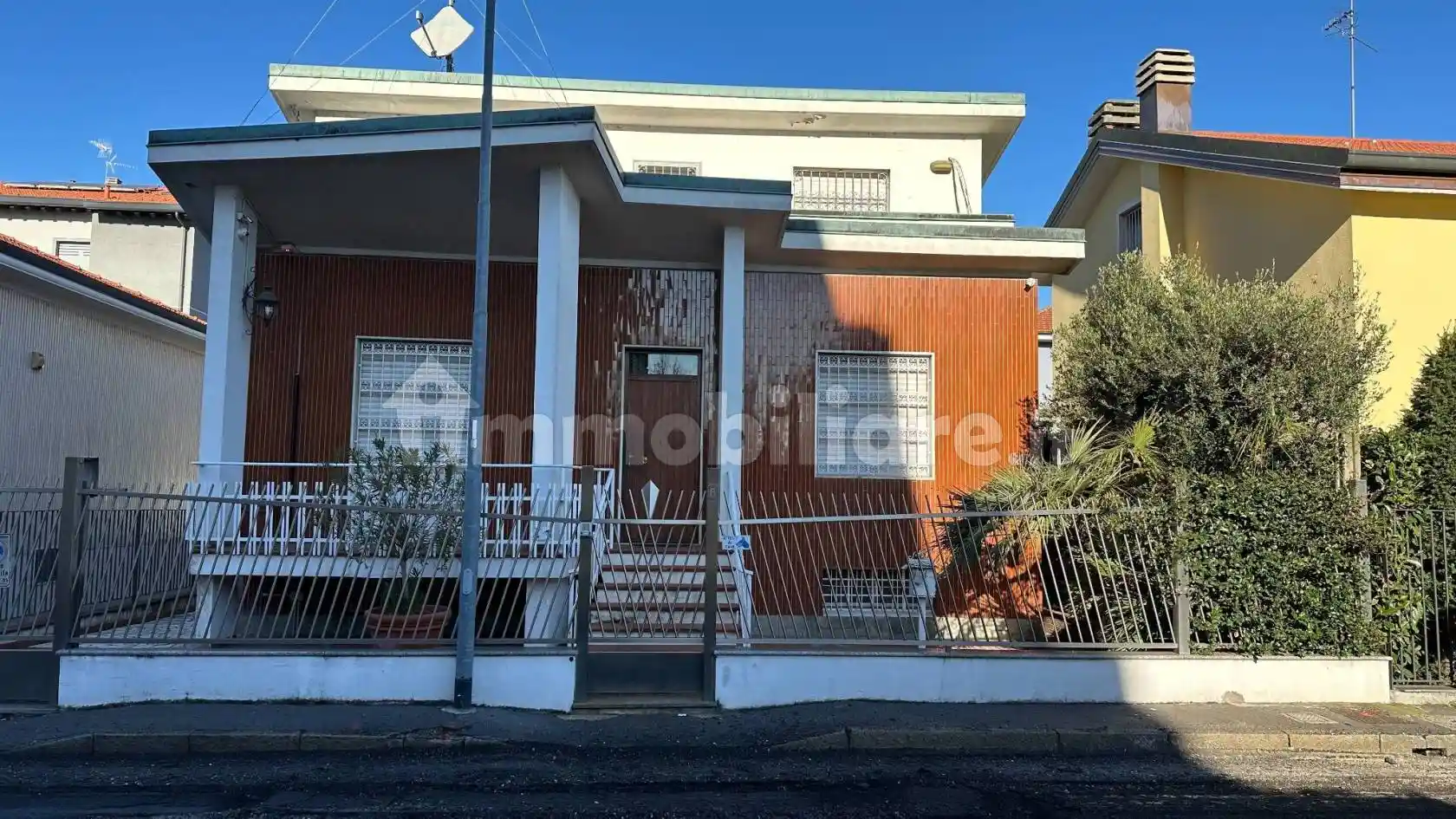 Villa in vendita a Buccinasco