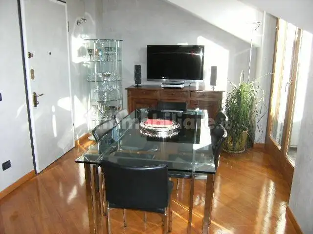 Appartamento in vendita a Milan
