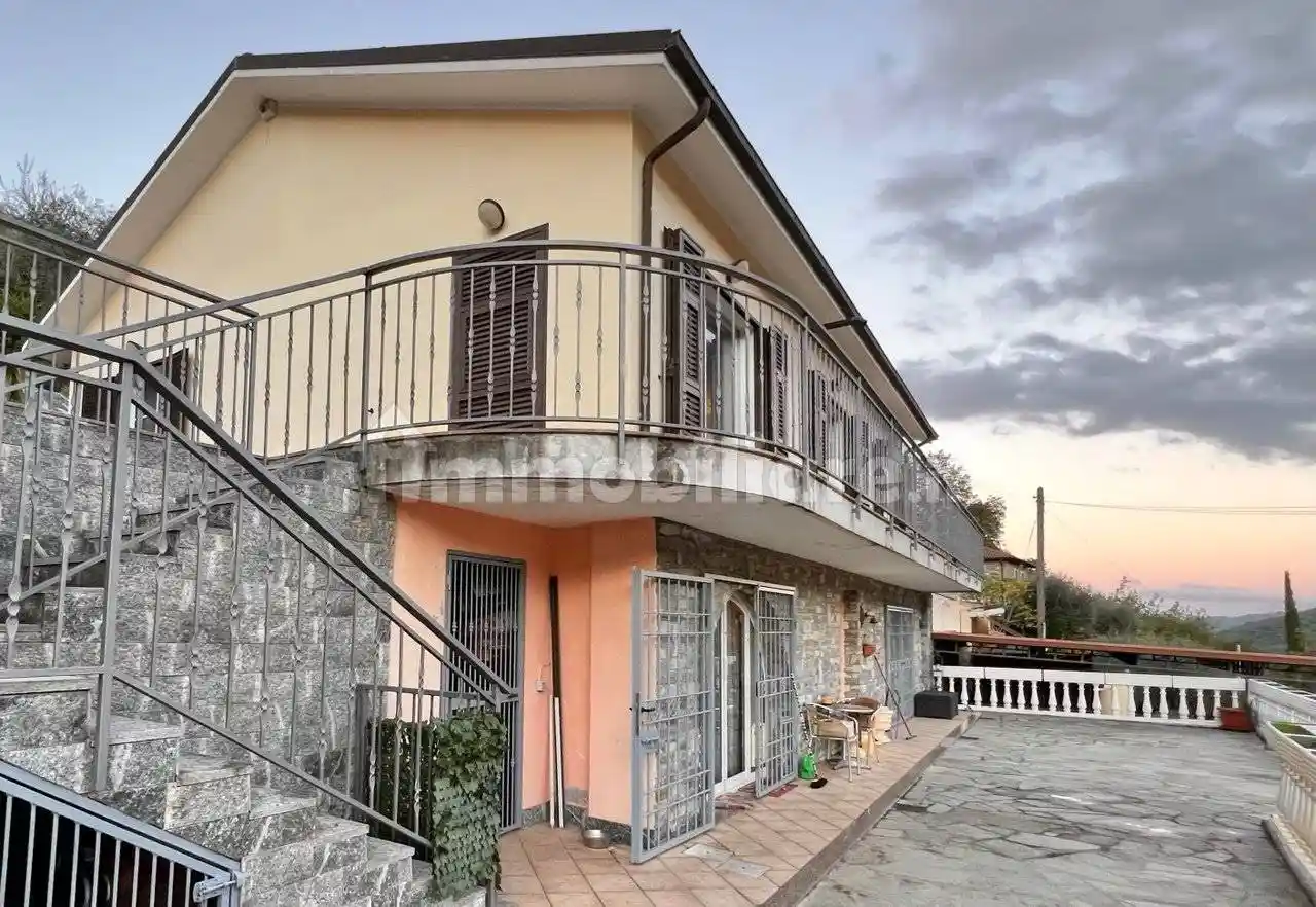 Villa in vendita a Stellanello