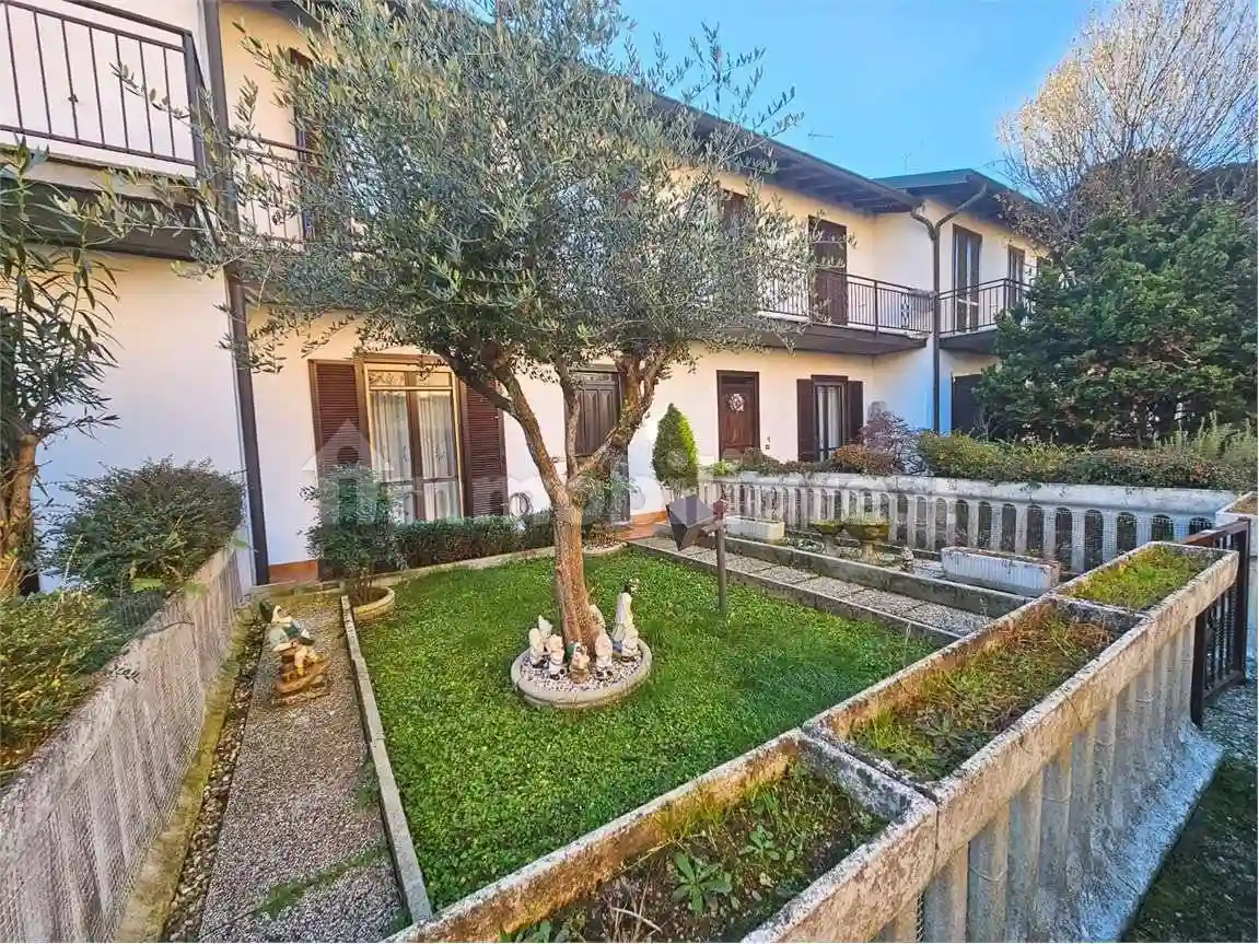 Villetta a schiera - foto 2