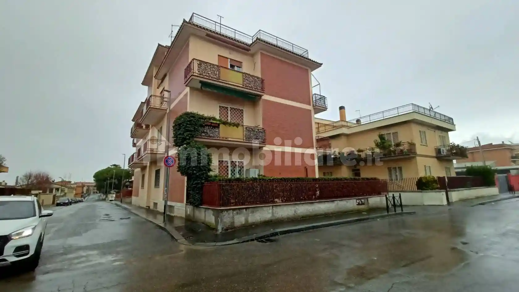 Trilocale via Leopoldo Micucci 25, Romanina, Roma - foto 3