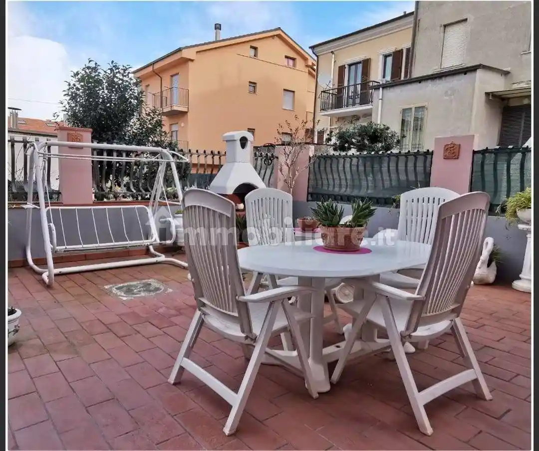 Casa indipendente in vendita a Civitanova Marche