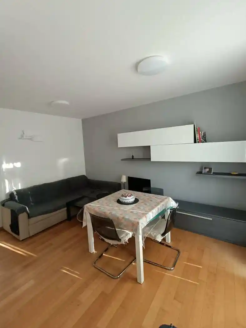 Appartamento in vendita a Parma