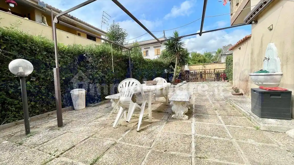 Appartamento in vendita a Ardea