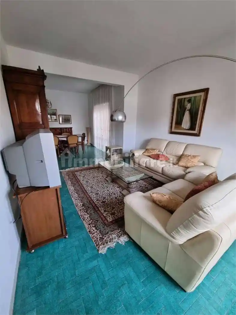 Appartamento in vendita a Carrara