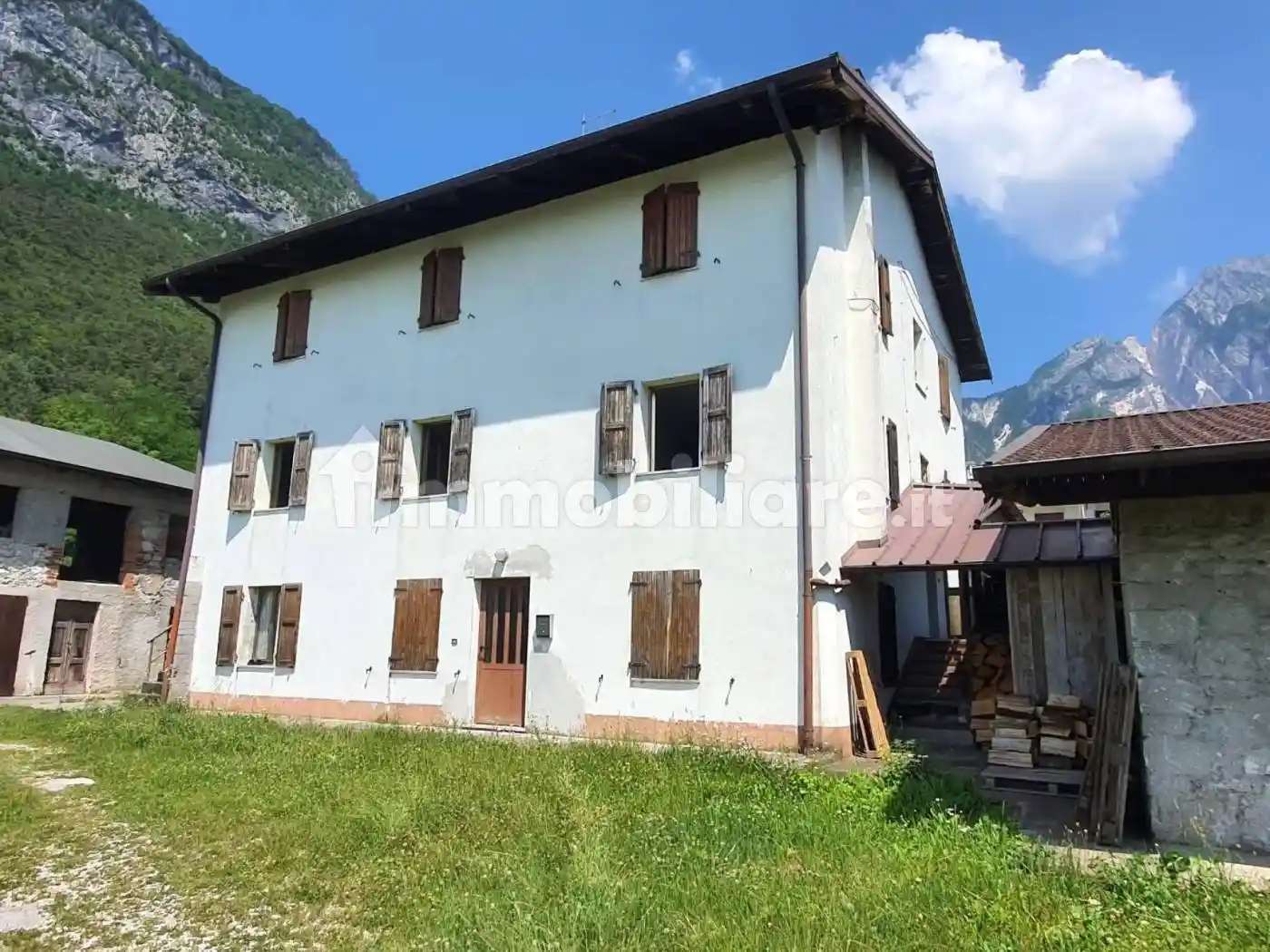 Appartamento in vendita a Tolmezzo