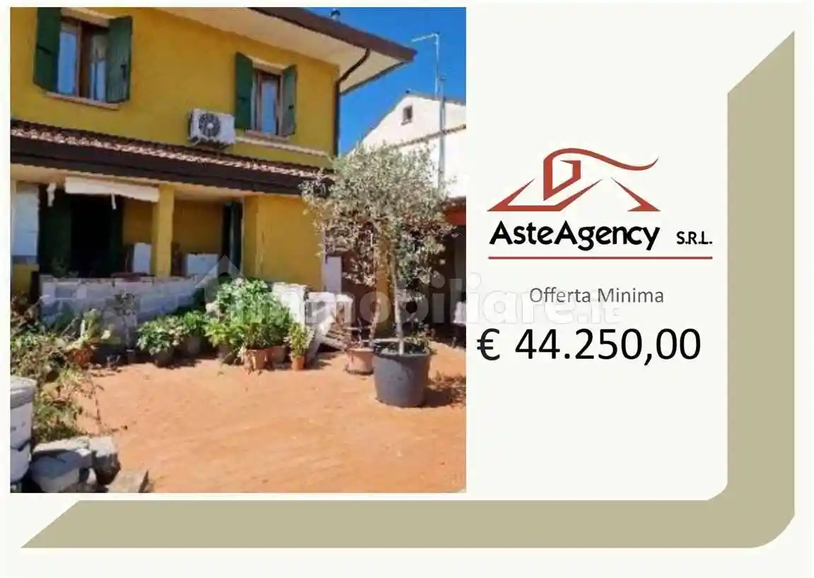 Appartamento in vendita a Paese