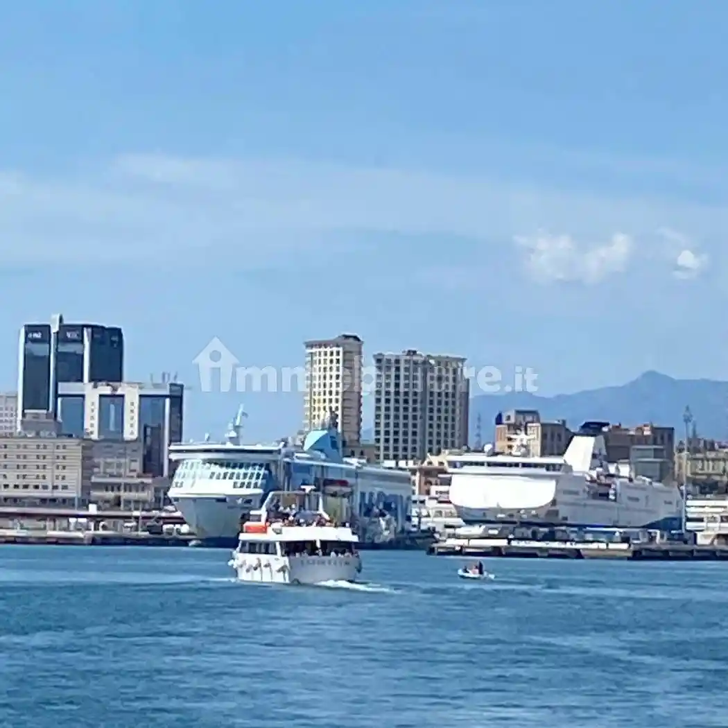 Appartamento in affitto a Genova