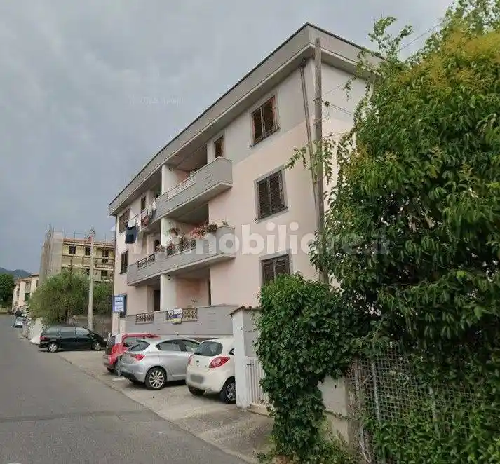 Appartamento in vendita a Pescia