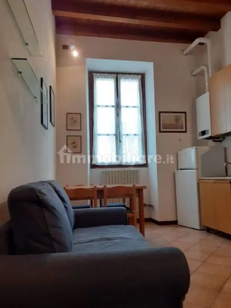 Appartamento in affitto a Pavia