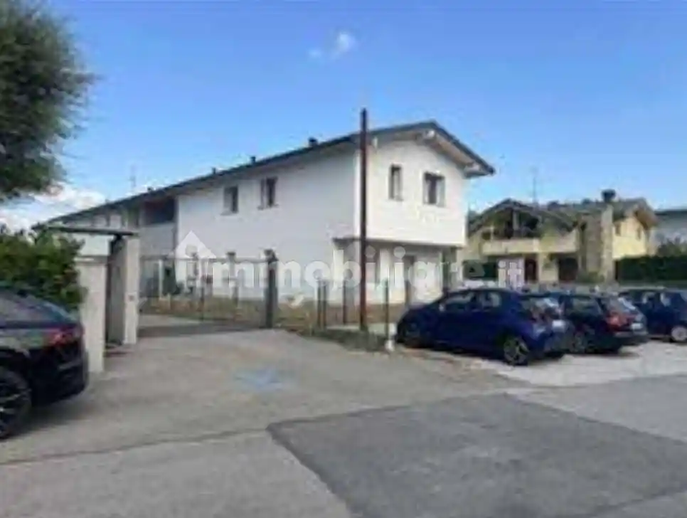 Appartamento in vendita a Sulbiate