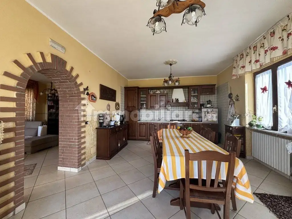 Appartamento in vendita a Apice