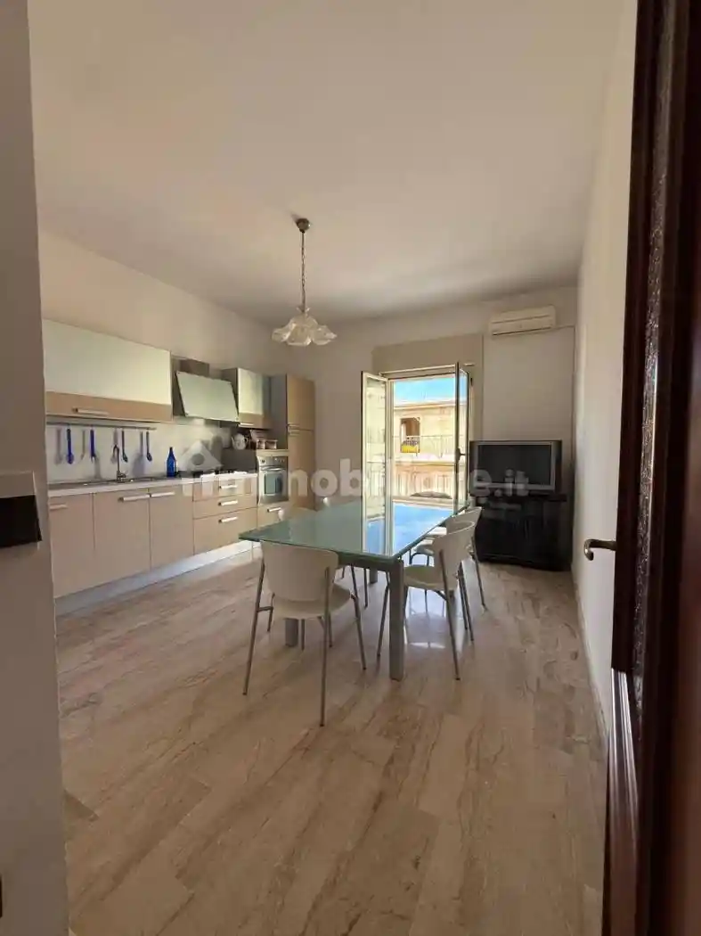 Appartamento viale Rocco Larussa, Centro, Villa San Giovanni - foto 3