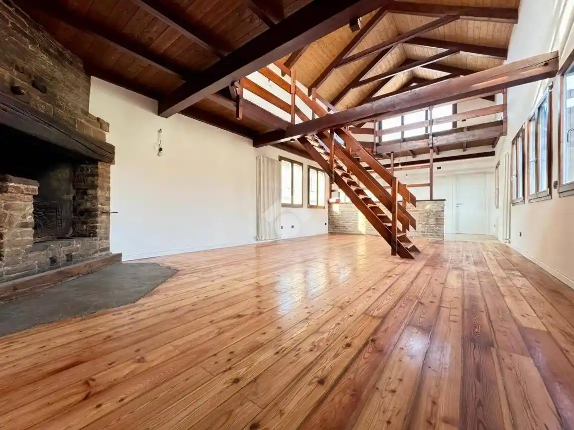 Appartamento in vendita a Castelleone