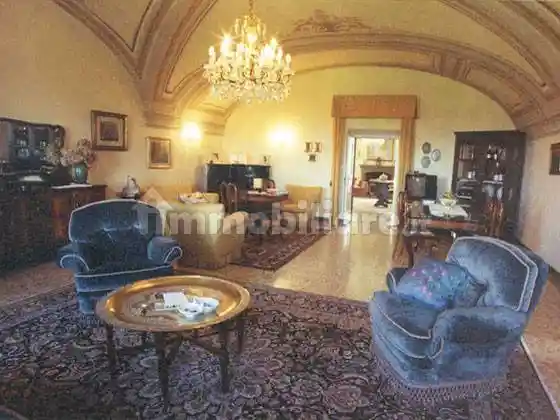 Villa in affitto a Viterbo