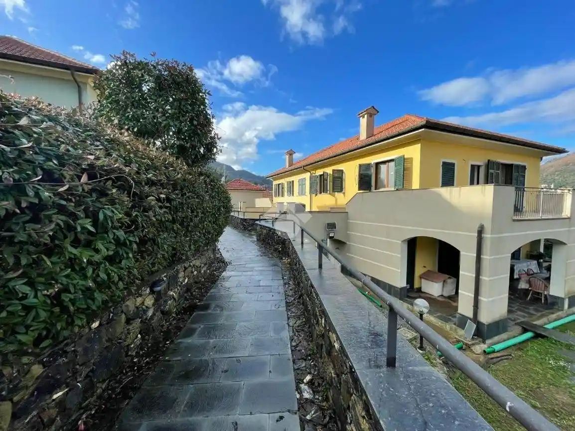 Appartamento in vendita a Genova