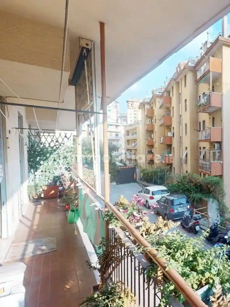 Appartamento in vendita a Genova
