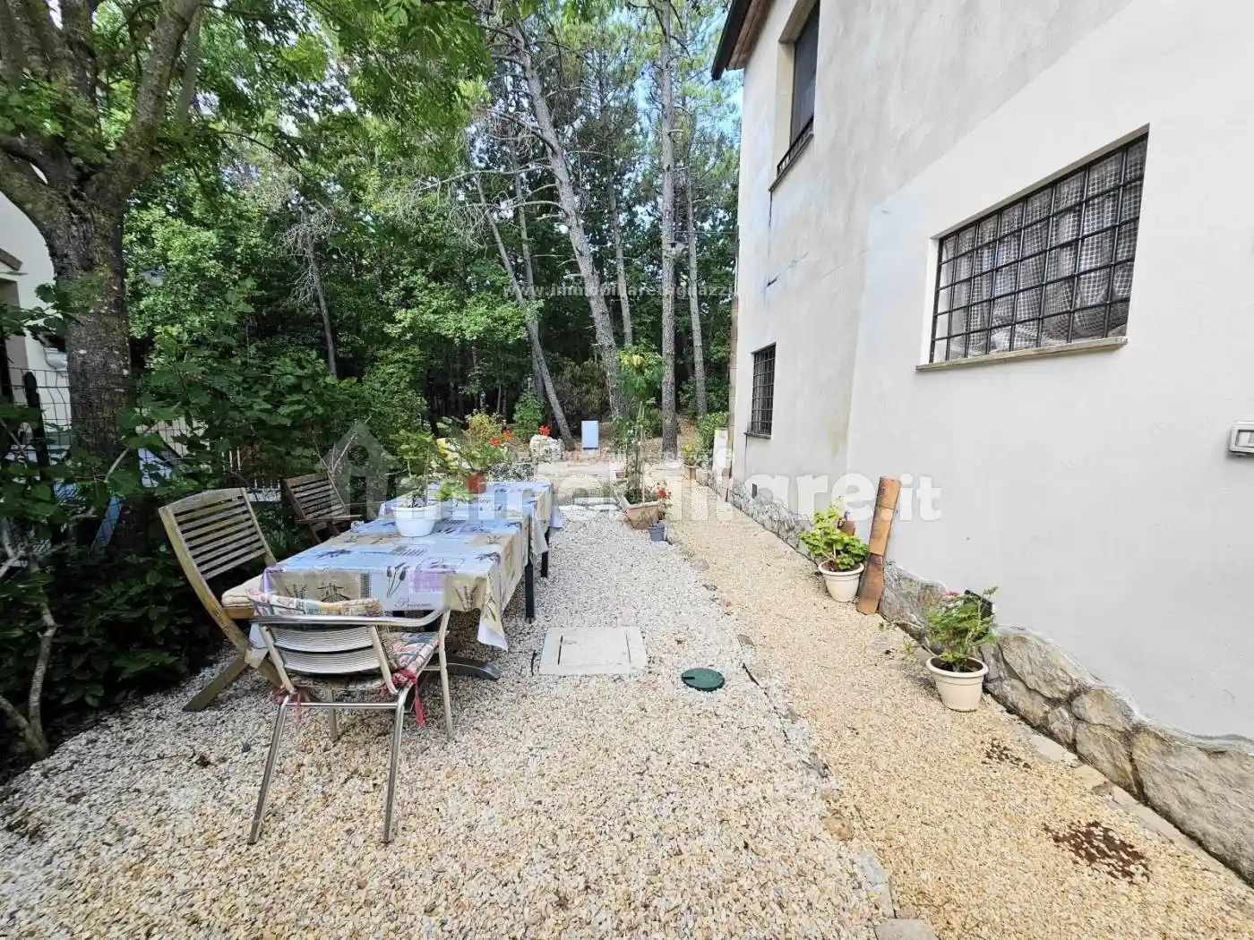 Casa indipendente in vendita a Gambassi Terme