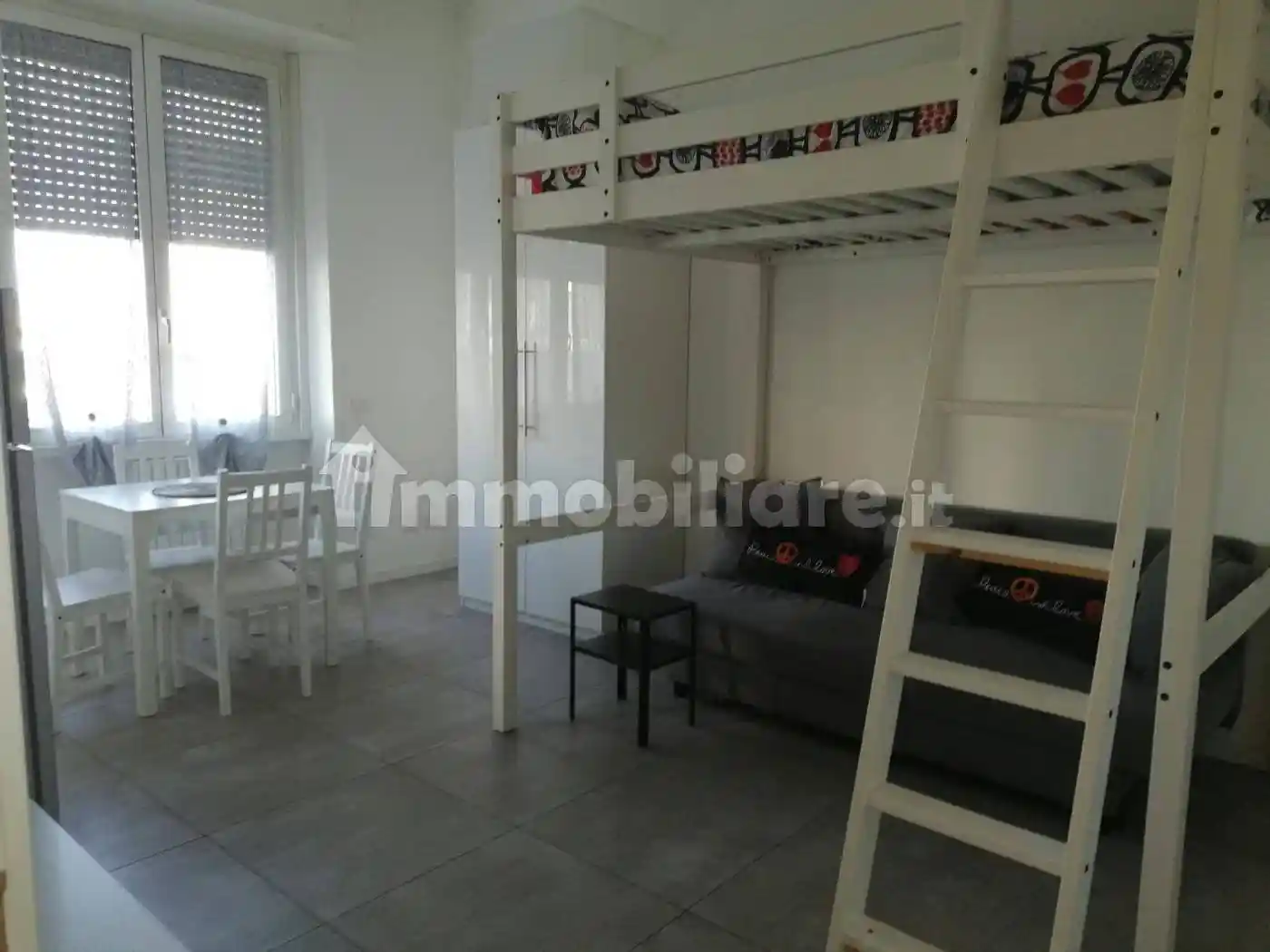 Casa indipendente in affitto a Milano