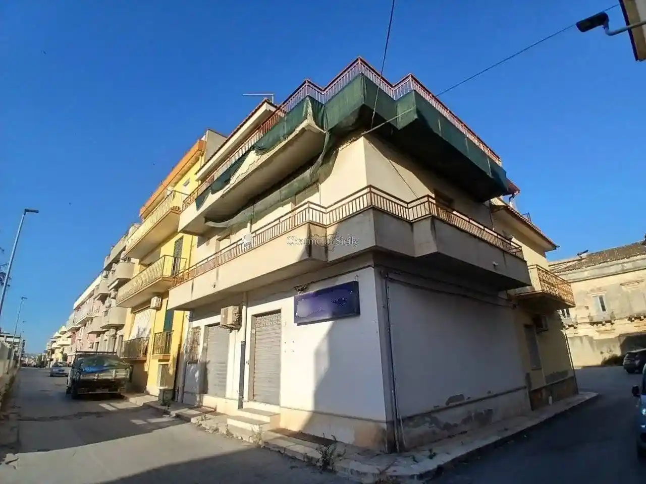 Casa indipendente in vendita a Rosolini