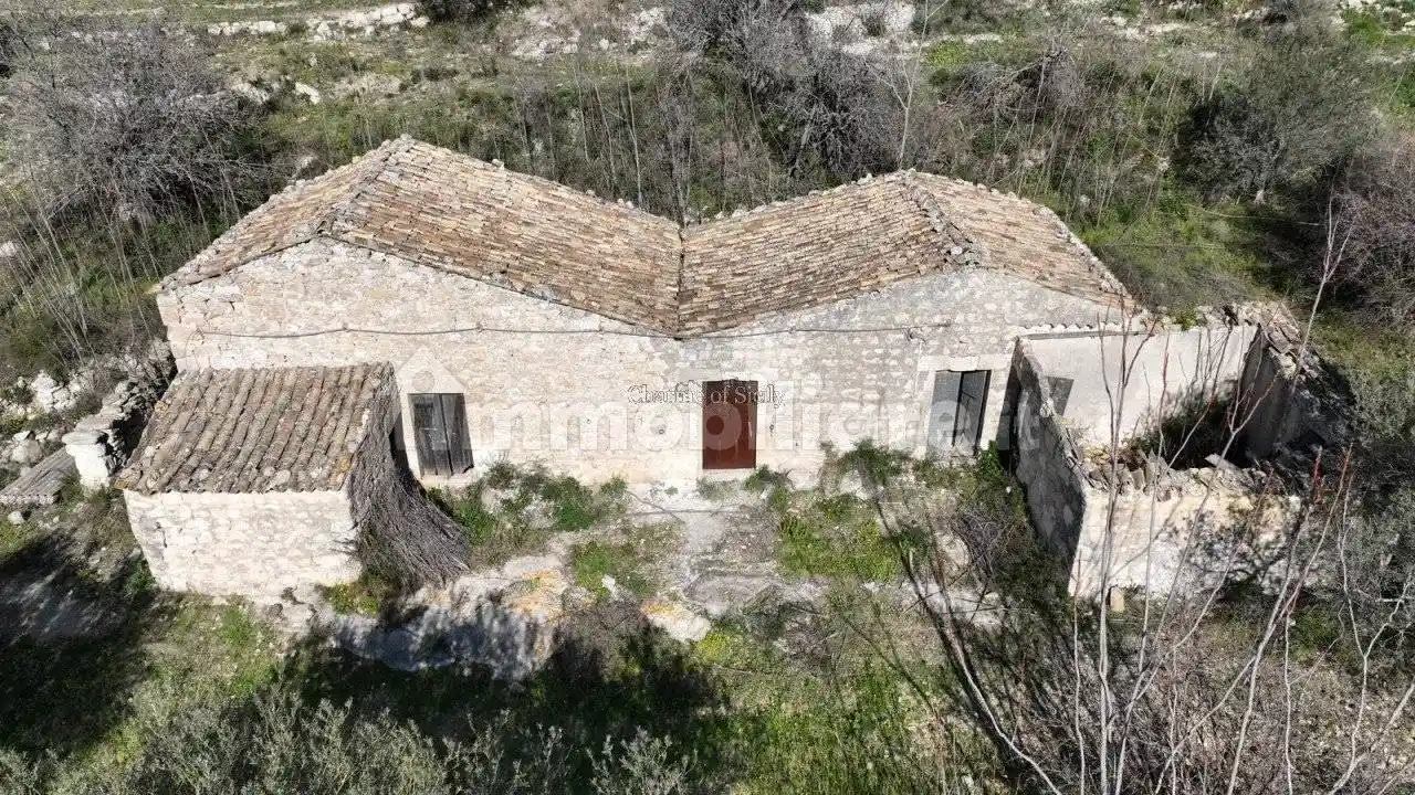 Casa indipendente in vendita a Ragusa