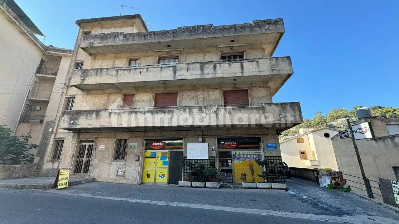 Casa indipendente in vendita a Modica