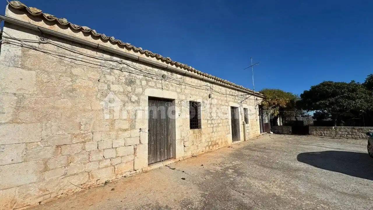 Casa indipendente in vendita a Modica